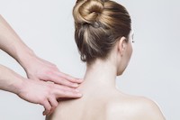Osteochondróza a spondylóza - můžeme si za ně sami?